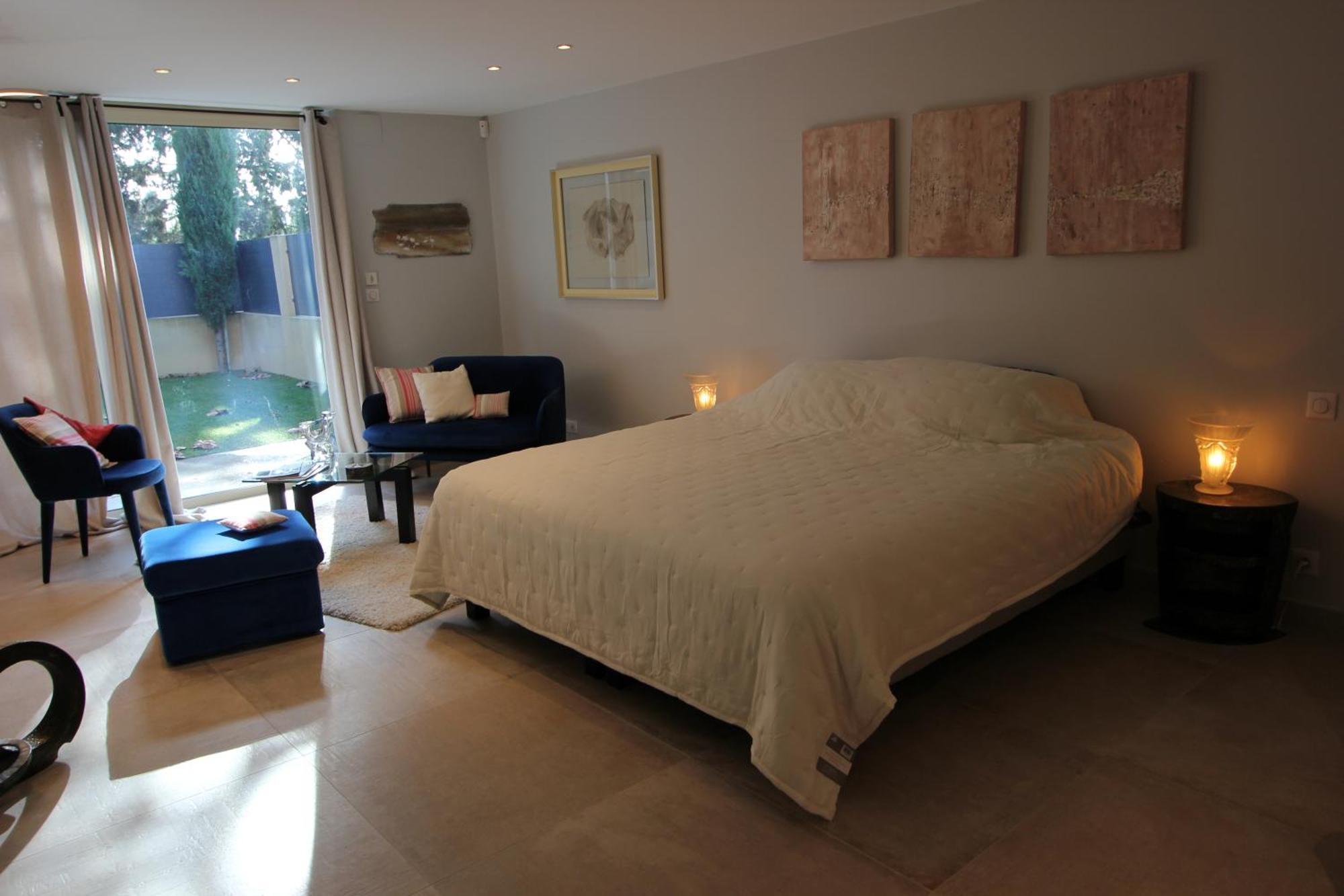 Mas Paloma Bed & Breakfast Rognonas Exterior photo