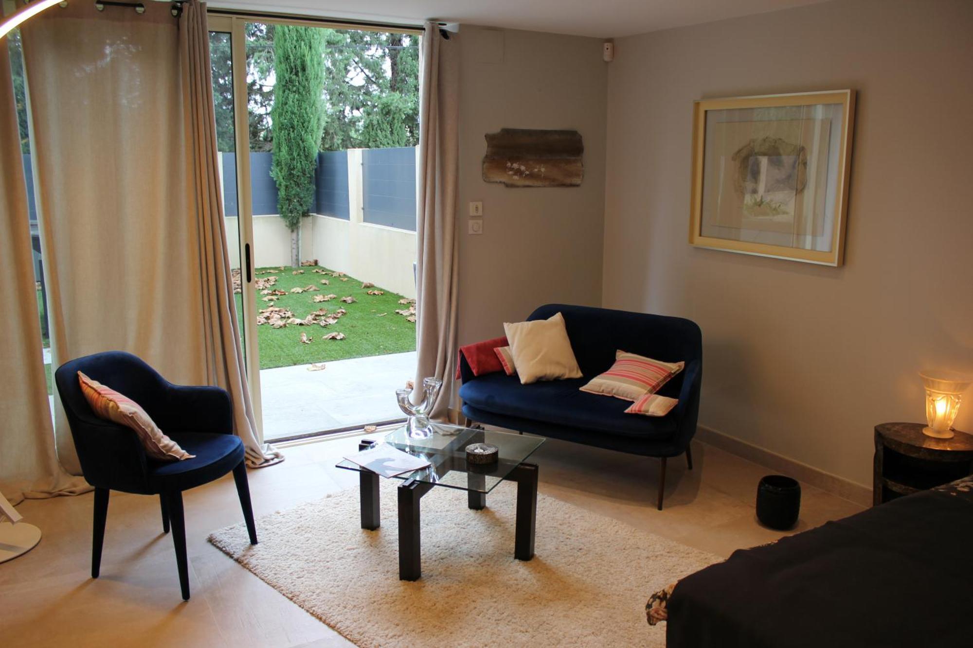 Mas Paloma Bed & Breakfast Rognonas Exterior photo